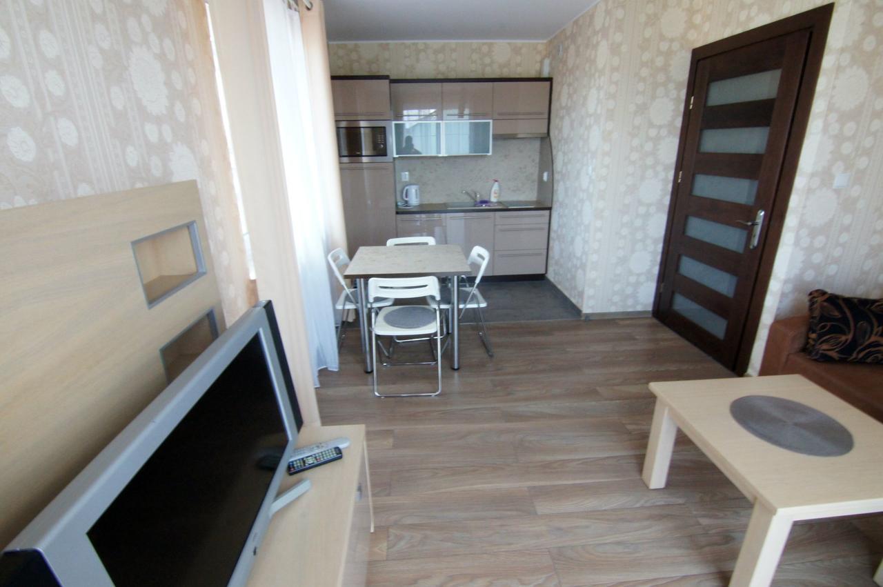 Wczasy Royal Apartment Ястарня Екстериор снимка