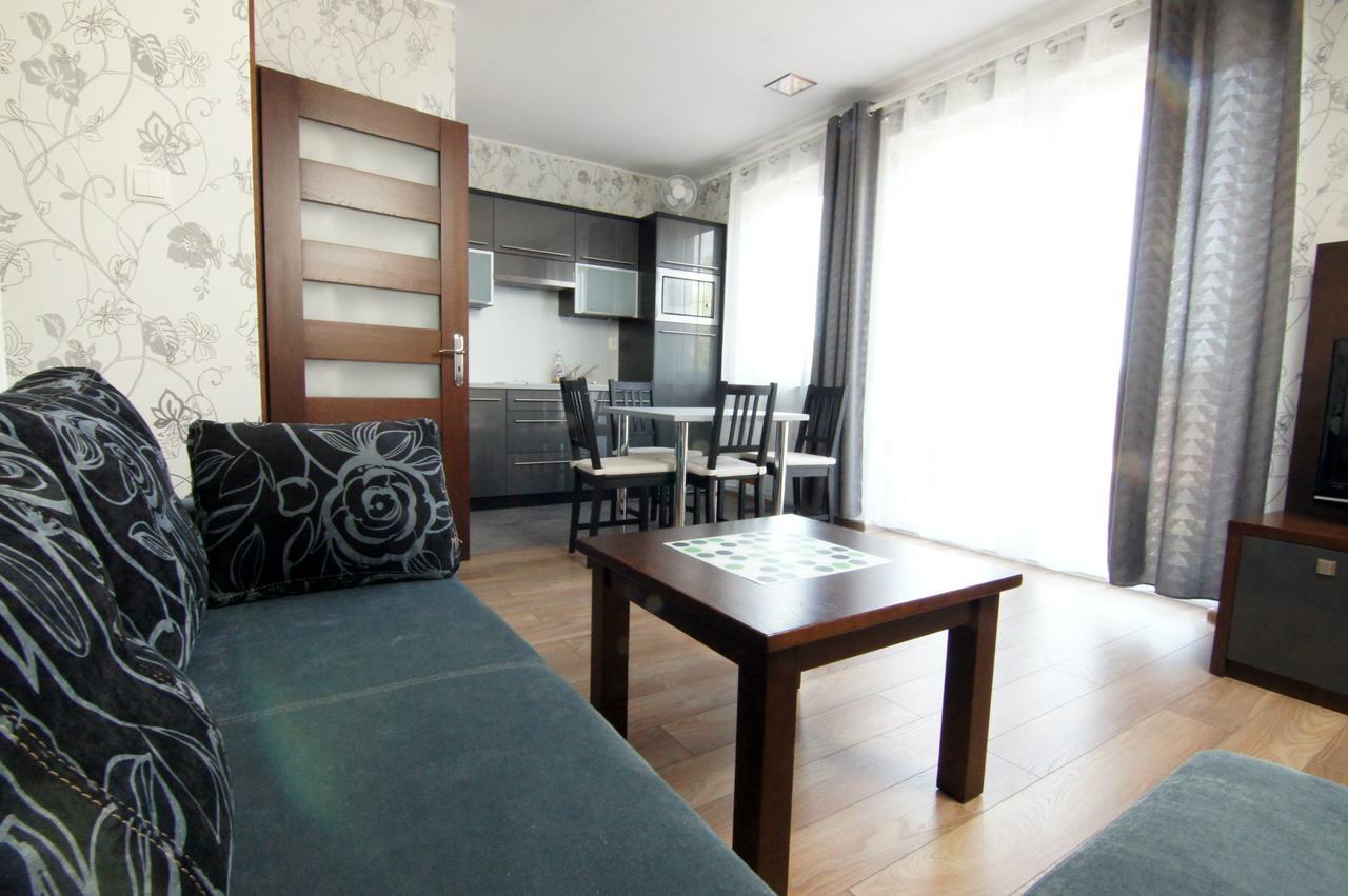 Wczasy Royal Apartment Ястарня Екстериор снимка