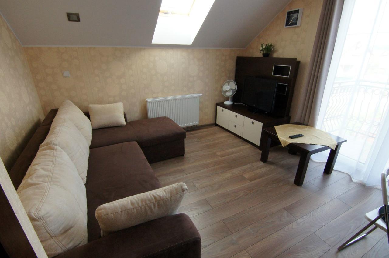 Wczasy Royal Apartment Ястарня Екстериор снимка
