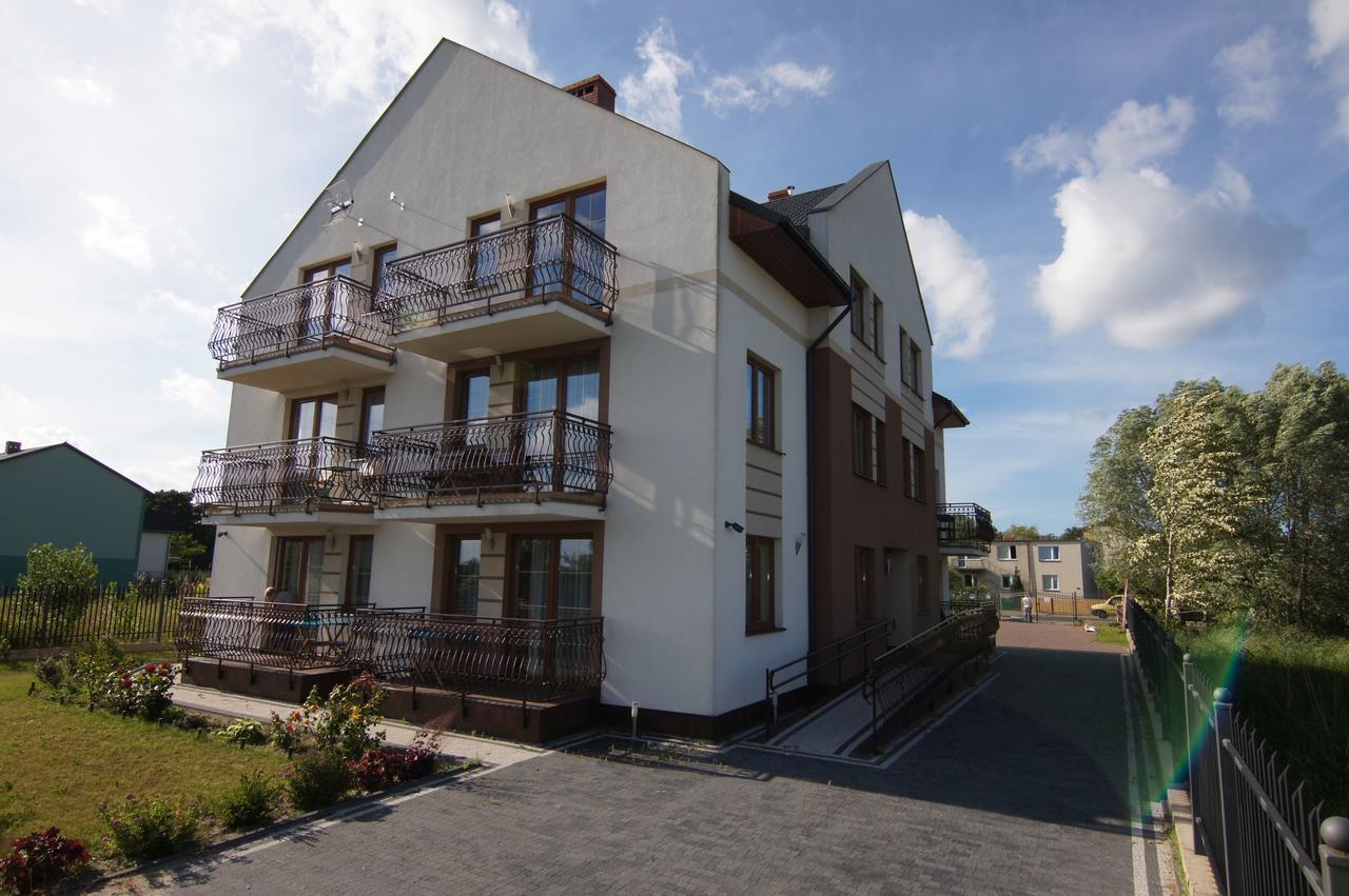 Wczasy Royal Apartment Ястарня Екстериор снимка